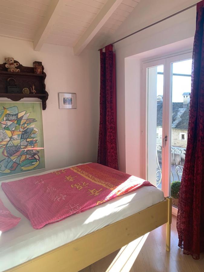 Ferienhaus, Rustico Auf Burg Локарно Екстер'єр фото